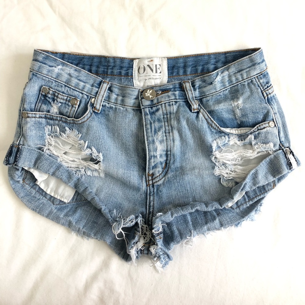 Light wash Jean shorts